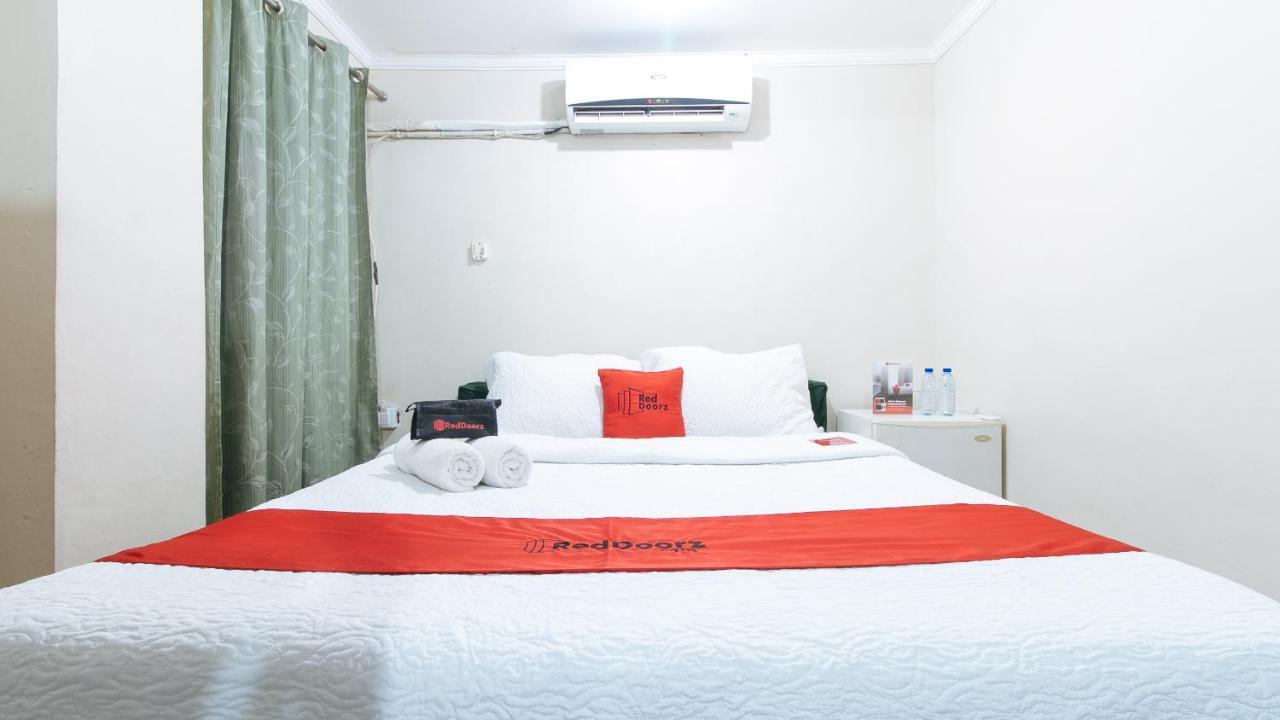 Reddoorz Plus At Lagoon Resort Zambales Olongapo Buitenkant foto