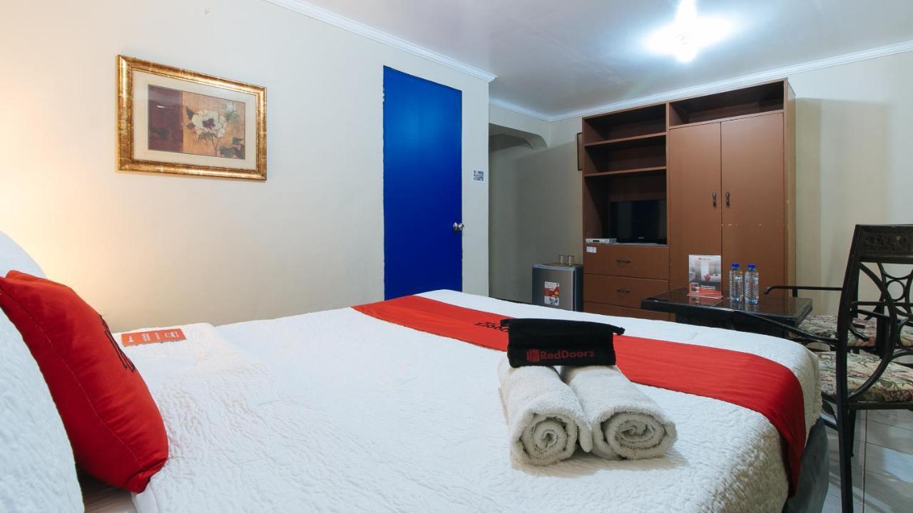 Reddoorz Plus At Lagoon Resort Zambales Olongapo Buitenkant foto